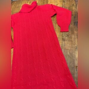 Elegant Pink Sweater‎ Maxi Dress